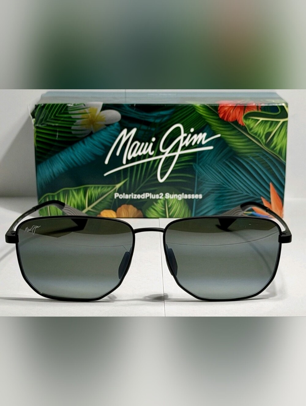 New! Maui Jim Lamalama 652-02 Square Polarized Sunglasses w/ Titanium Frame Back